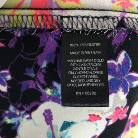 Express Floral Split Back Tank Size M - Picture 6 of 6